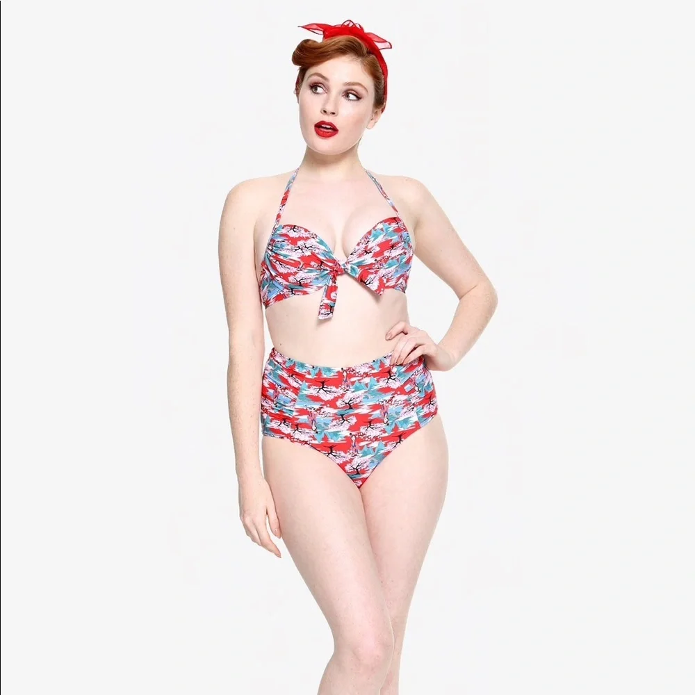 NWT Disney: Rare 🔥 Extra Small Mulan Red Bikini Tie Up Halter Top